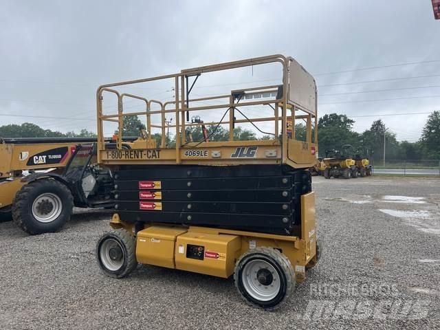 JLG 4069LE Makazaste platforme