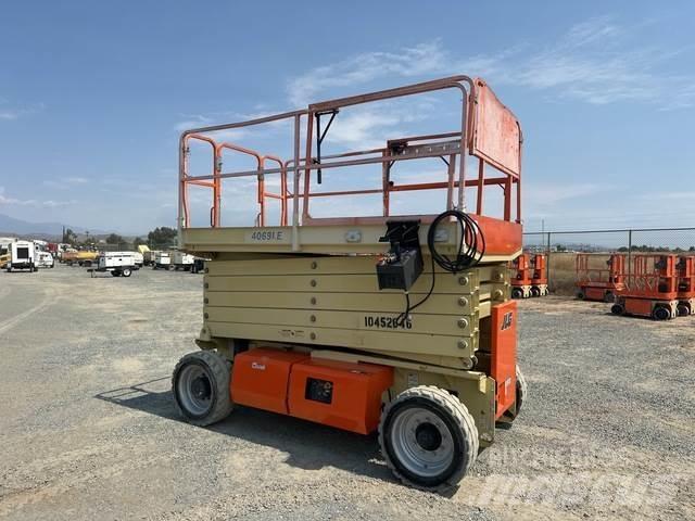 JLG 4069LE Makazaste platforme
