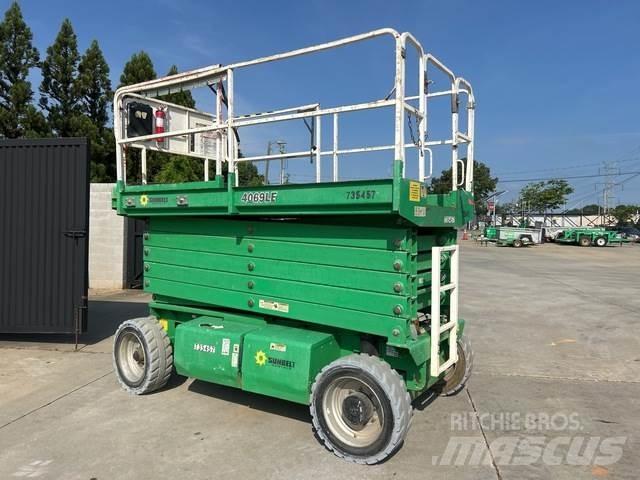 JLG 4069LE Makazaste platforme