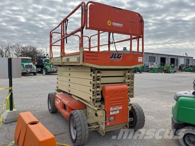 JLG 4069LE Makazaste platforme