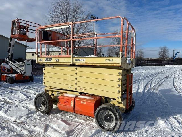 JLG 4069LE Makazaste platforme