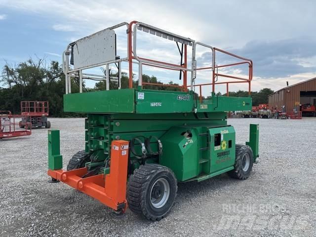 JLG 4394RT Makazaste platforme