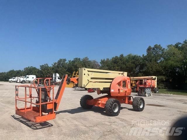 JLG 450AJ Zglobne podizne platforme