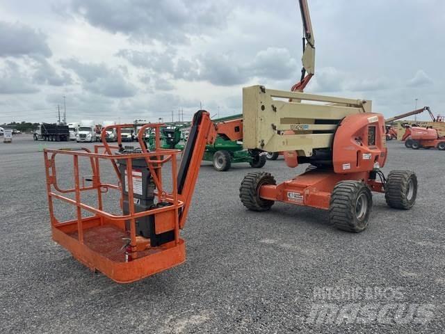 JLG 450AJ Zglobne podizne platforme