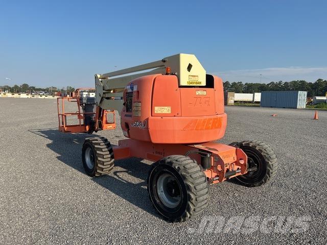 JLG 450AJ Zglobne podizne platforme