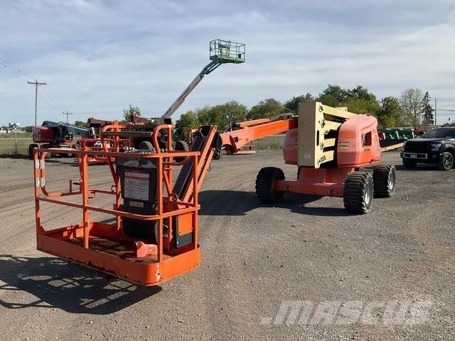 JLG 450AJ Zglobne podizne platforme