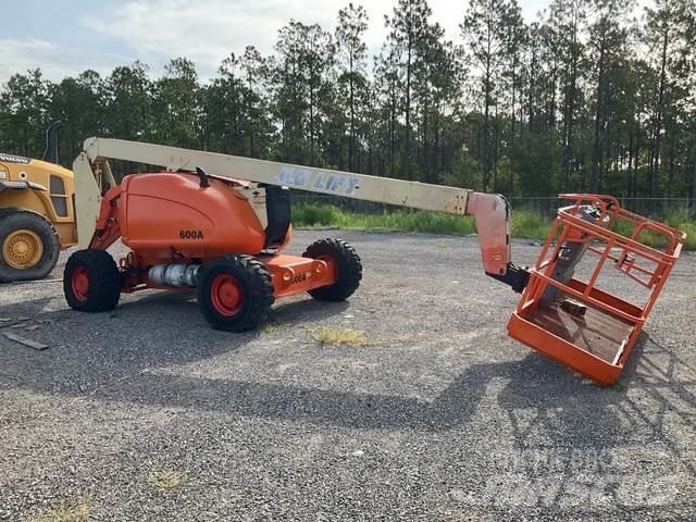 JLG 600A Zglobne podizne platforme