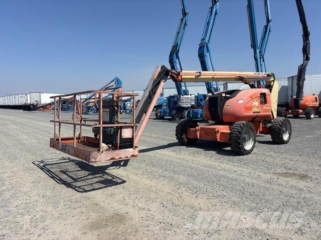JLG 600AJ Zglobne podizne platforme
