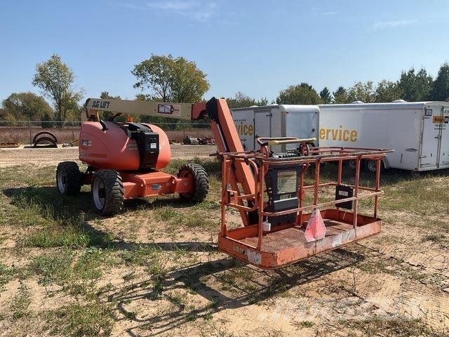 JLG 600AJ Zglobne podizne platforme
