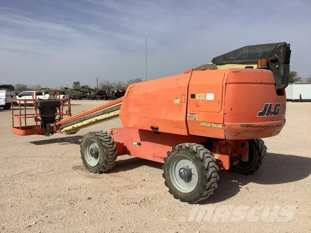 JLG 600S Teleskopske podizne platforme