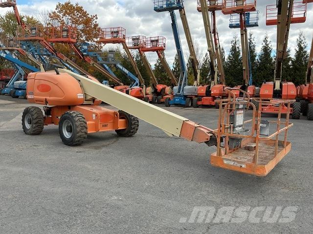 JLG 600S Teleskopske podizne platforme