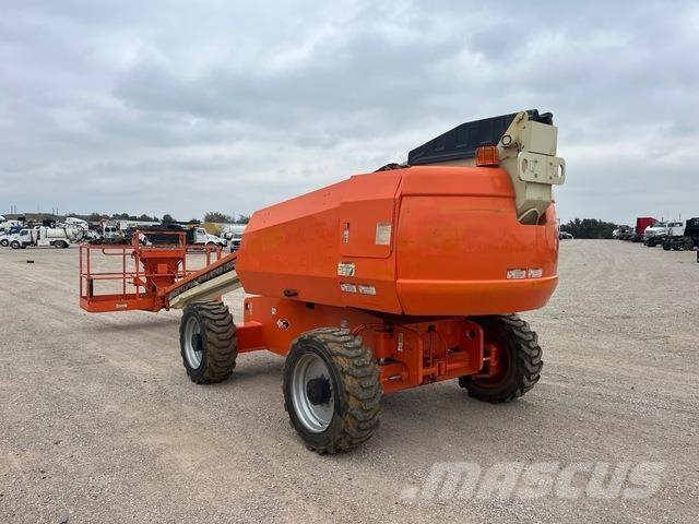 JLG 600S Teleskopske podizne platforme