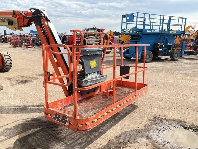 JLG 660SJ Teleskopske podizne platforme