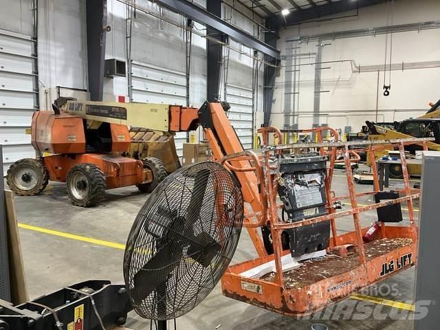 JLG 660SL Zglobne podizne platforme
