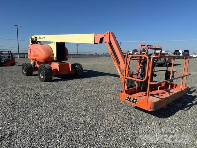 JLG 800AJ Zglobne podizne platforme