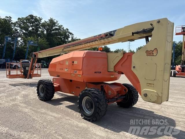 JLG 800AJ Zglobne podizne platforme