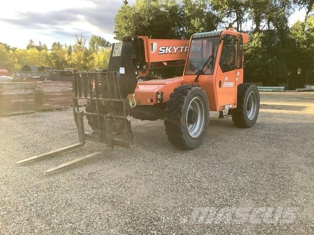 JLG 8042 Teleskopski viljuškari