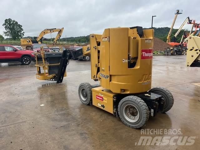 JLG E300AJP Zglobne podizne platforme