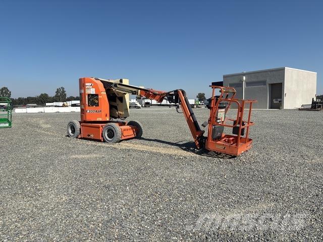 JLG E300AJP Zglobne podizne platforme