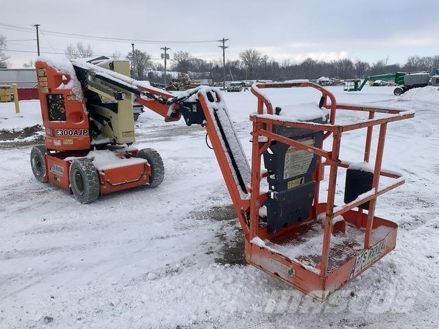 JLG E300AJP Zglobne podizne platforme