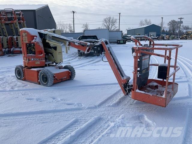 JLG E300AJP Zglobne podizne platforme