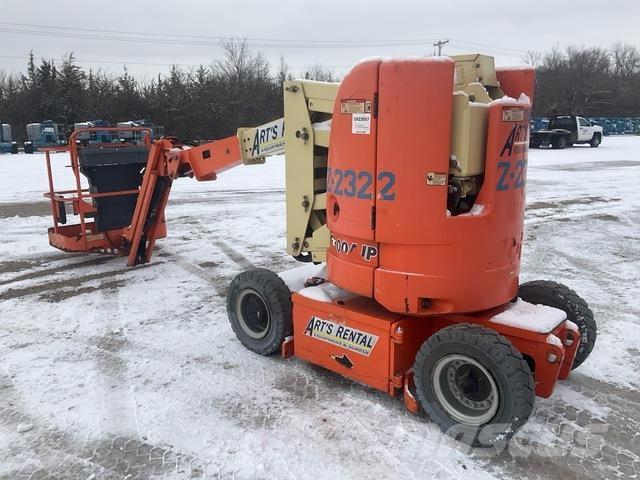 JLG E300AJP Zglobne podizne platforme