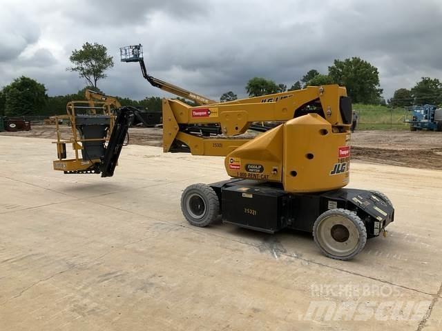 JLG E400AJPN Zglobne podizne platforme