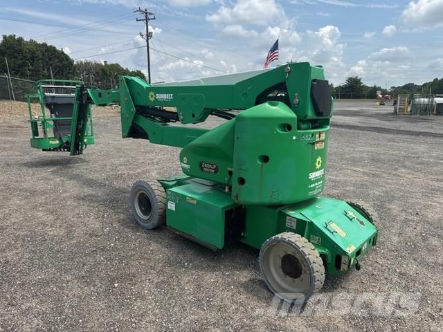 JLG E400AJPN Zglobne podizne platforme