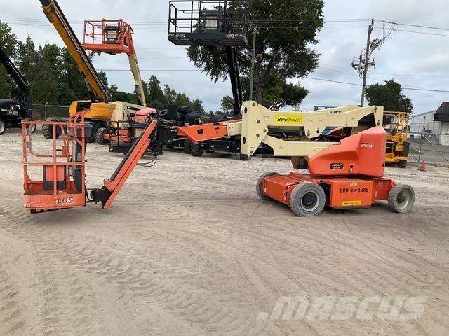 JLG E400AJPN Zglobne podizne platforme