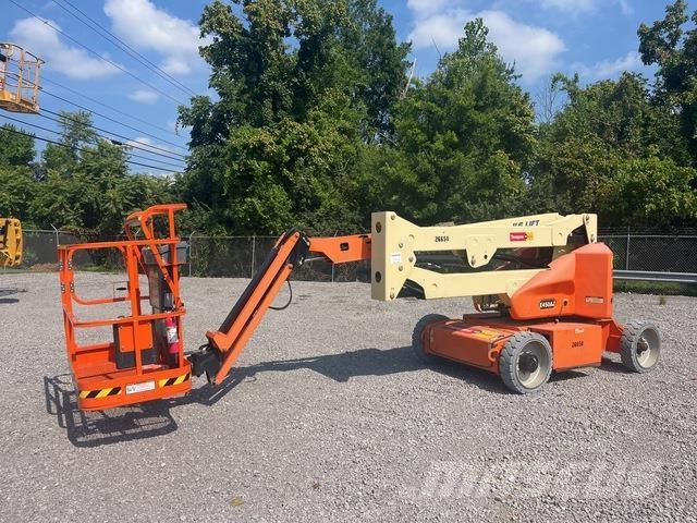 JLG E450AJ Zglobne podizne platforme