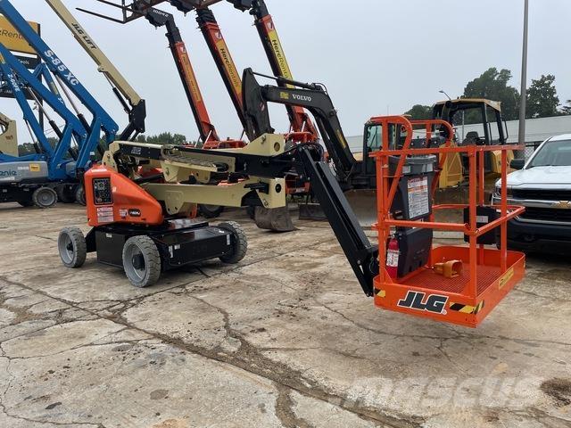 JLG E450AJ Zglobne podizne platforme