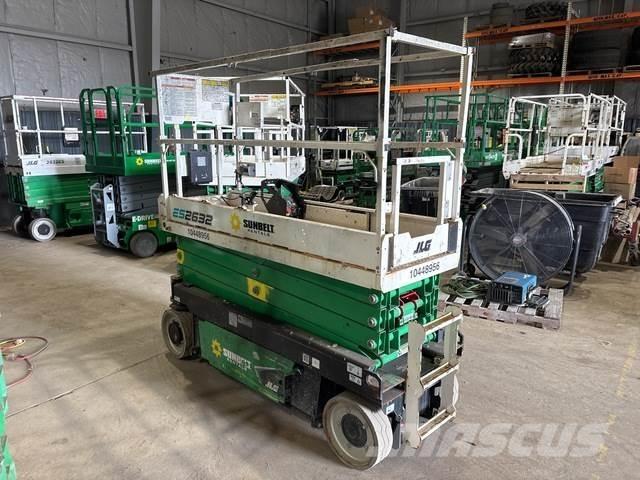JLG ES2632 Makazaste platforme