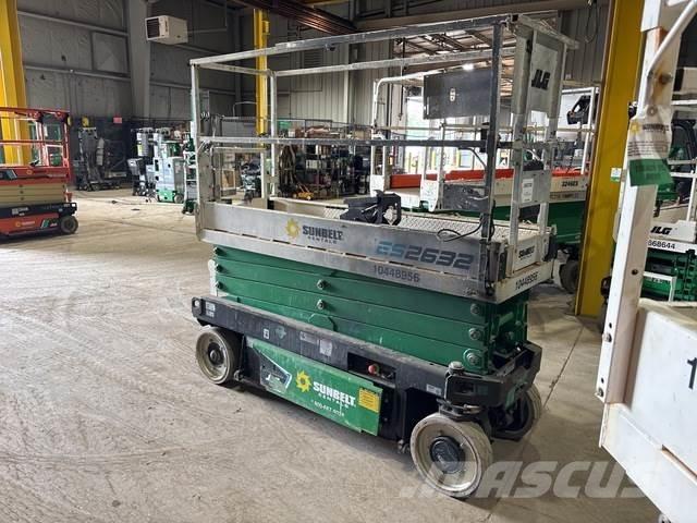 JLG ES2632 Makazaste platforme
