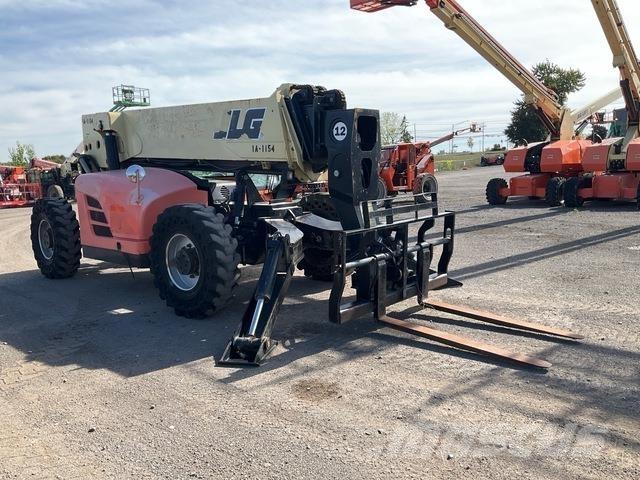 JLG G12-55A Teleskopski viljuškari