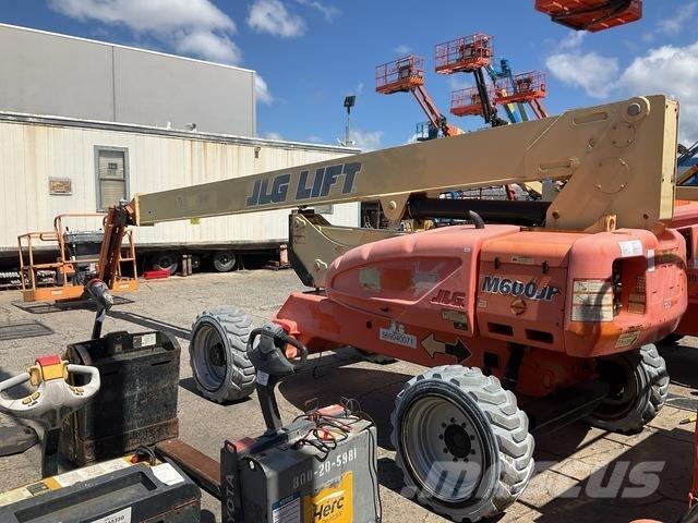 JLG M600JP Teleskopske podizne platforme