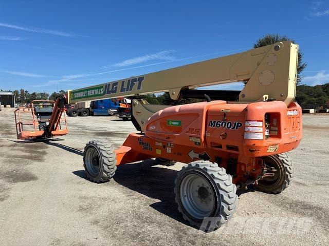 JLG M600JP Zglobne podizne platforme