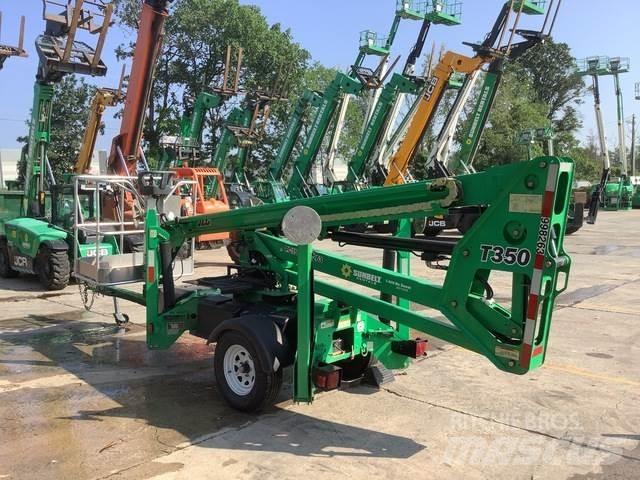 JLG T-350 Vučne prikolice se podiznom košarom