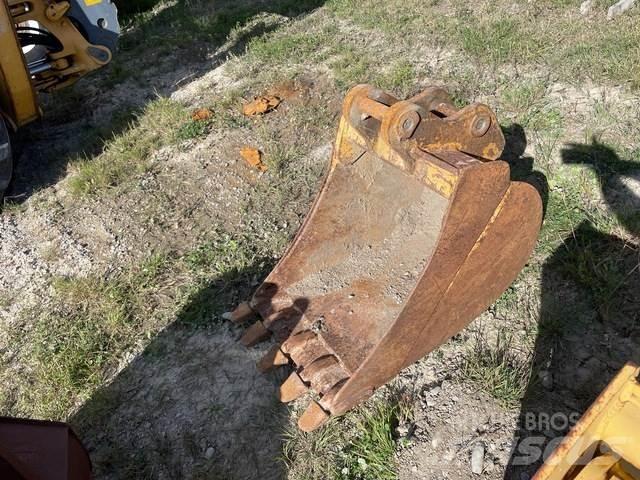 John Deere  Kašike / Korpe
