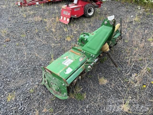 John Deere 655 Ostale mašine i priključci za obradu tla