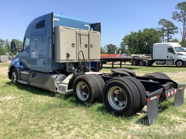 Kenworth  Tegljači