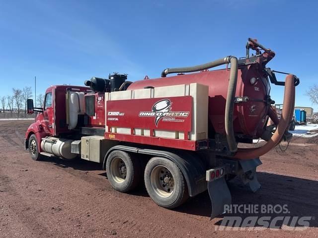 Kenworth T680 Bageri guseničari