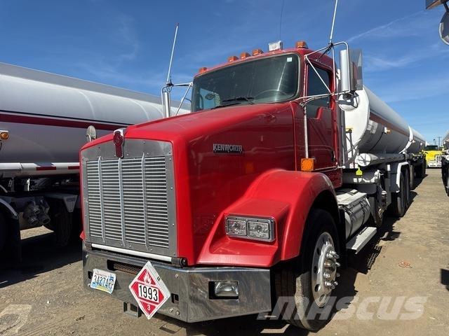 Kenworth T800 Kamioni cisterne