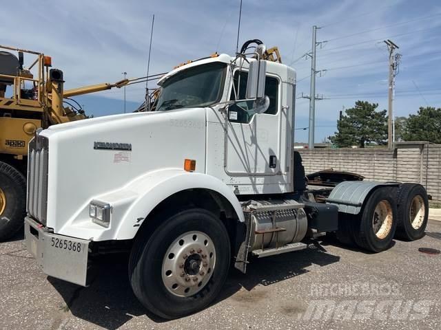 Kenworth T800B Tegljači