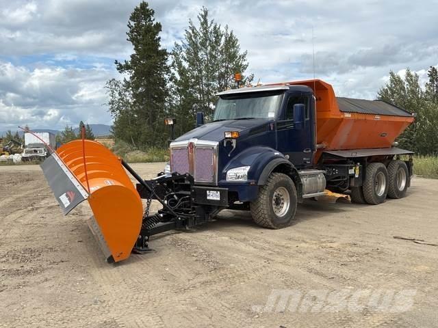 Kenworth T880 Snežne daske i plugovi