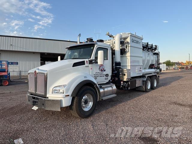 Kenworth T880 Bageri guseničari