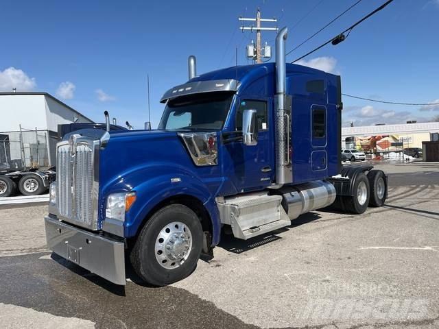 Kenworth W990 Tegljači