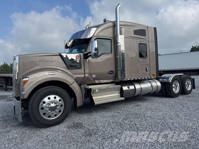 Kenworth W990 Tegljači