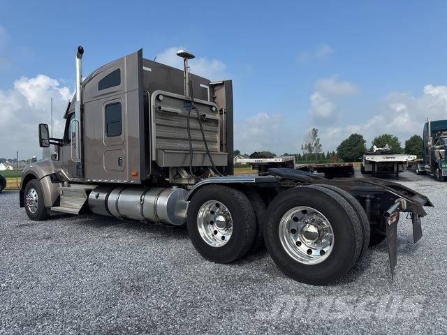 Kenworth W990 Tegljači