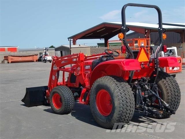 Kioti RX 7320 Manji traktori