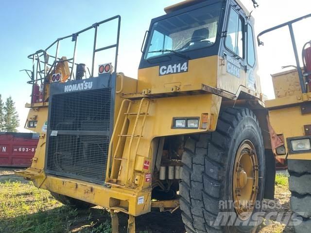 Komatsu 330M Zglobni damperi